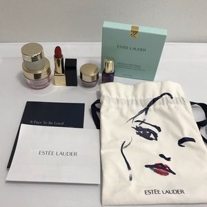 Brand new Estée Lauder skincare makeup set